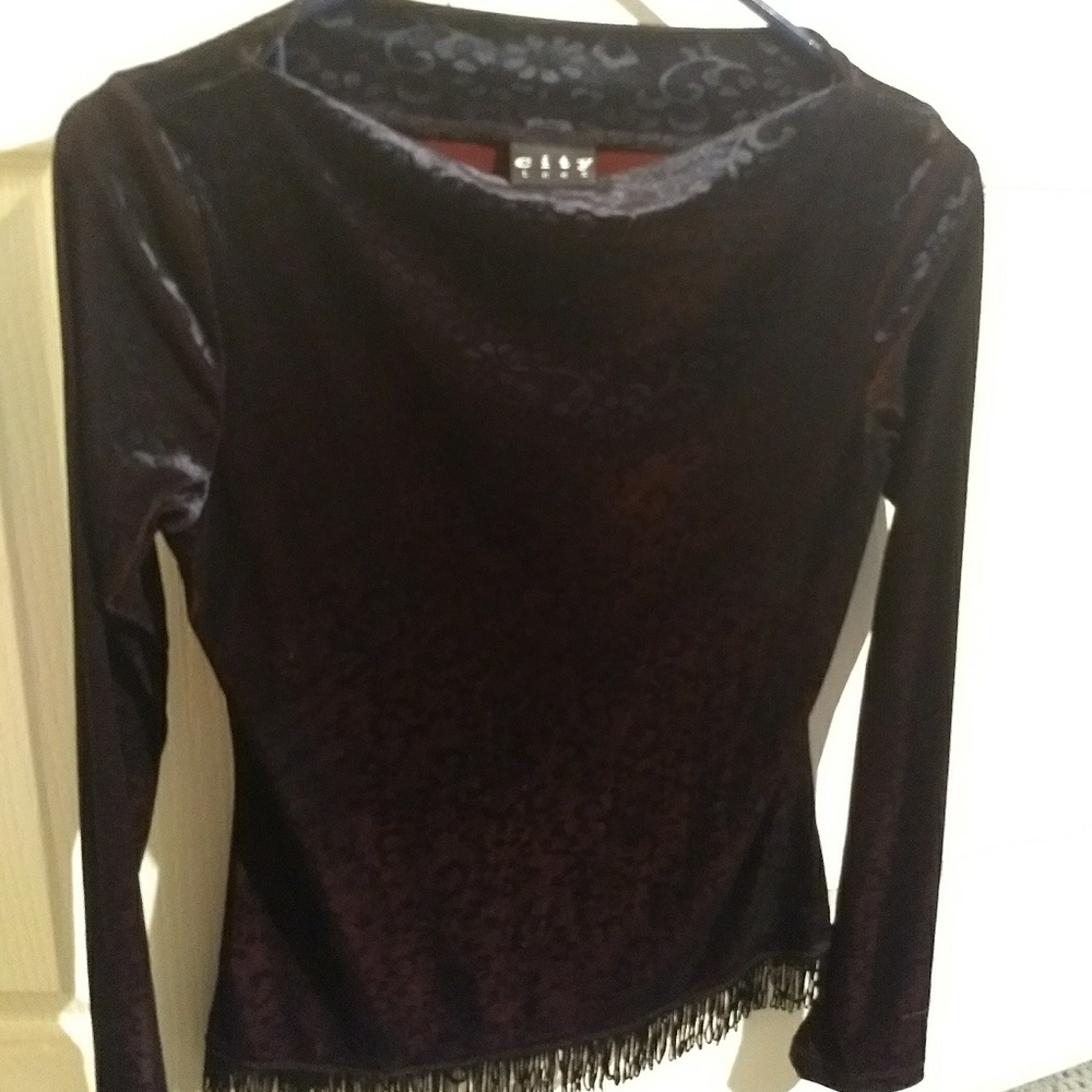 City Tees top small with fringe